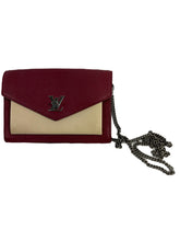Louis Vuitton Lock Me WOC